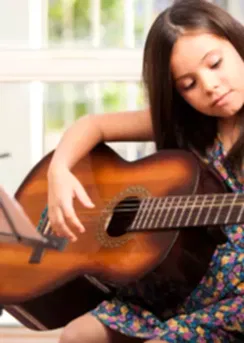 çocuklar için gitar kursu