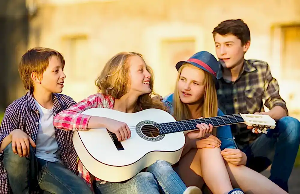 genç gitar eğitimleri