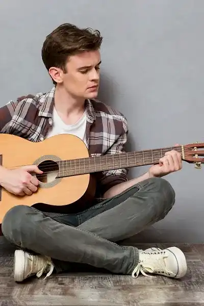 genç gitar kursu